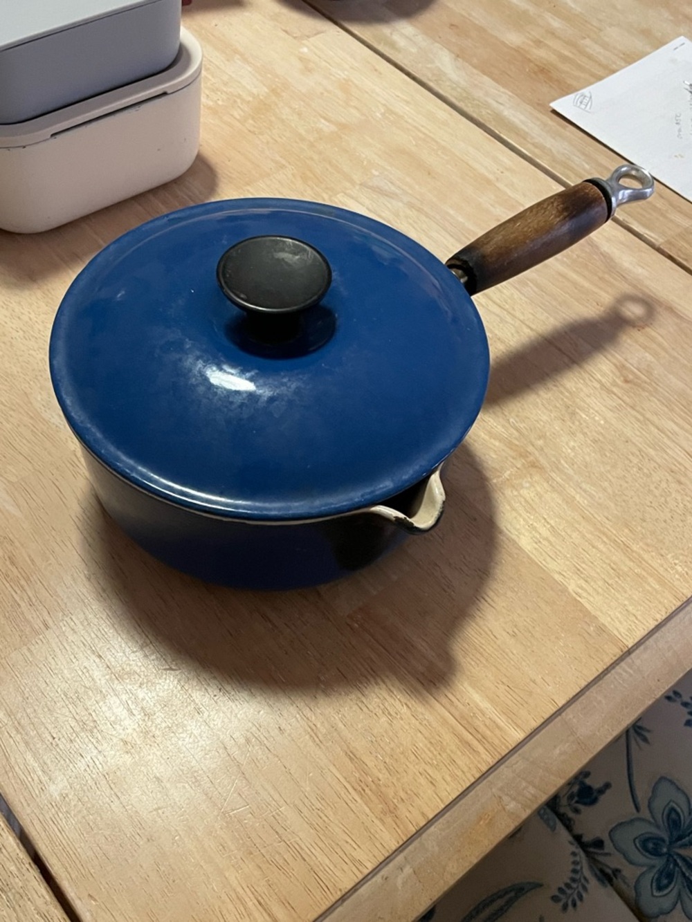 Le creuset enameled cast iron pot